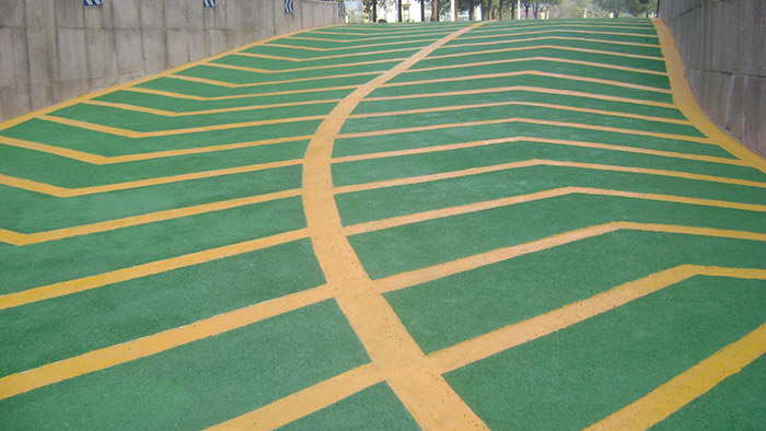 無振動(dòng)止滑坡道