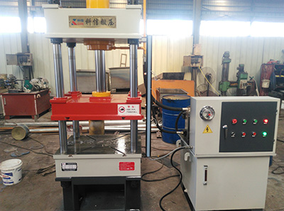 63t小型四柱三梁液壓機(jī)（600*600）