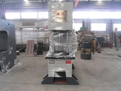 40t單柱小型液壓機(jī)